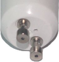 GU10 LED-Spots – Tipps zum Umrüsten auf LED | 1 GU10 Anschlüsse eines LED-Spots.