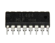 Der TL494 PWM-Regler IC.